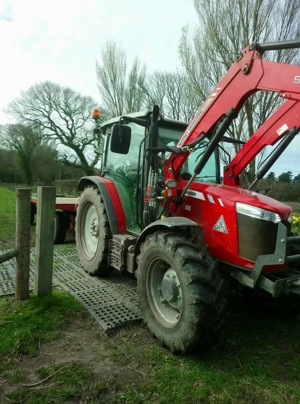 INB Paddockplatten für Matsch geeignet
